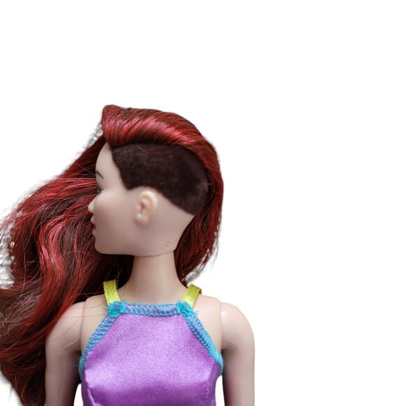 Pre-owned Curvy Barbie and the Rockers Barbie Doll 1 Side Shaved Head Hair FHC05 - Picture 5 of 6